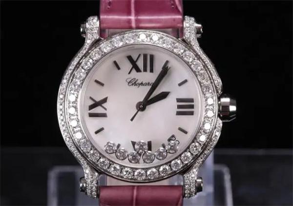 萧邦表蒙有划痕解决技巧大全（图）