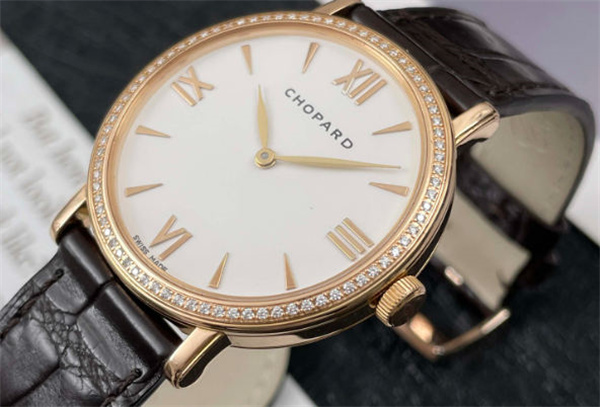 萧邦腕表表盘有划痕原因是啥（图）